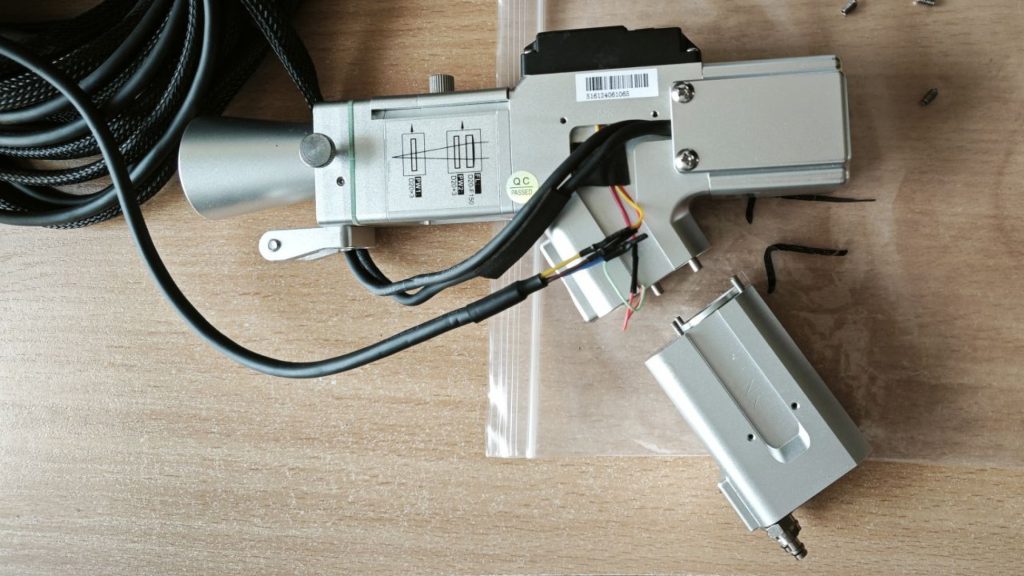 Welding, cleaning, cutting fiber laser - laser gun