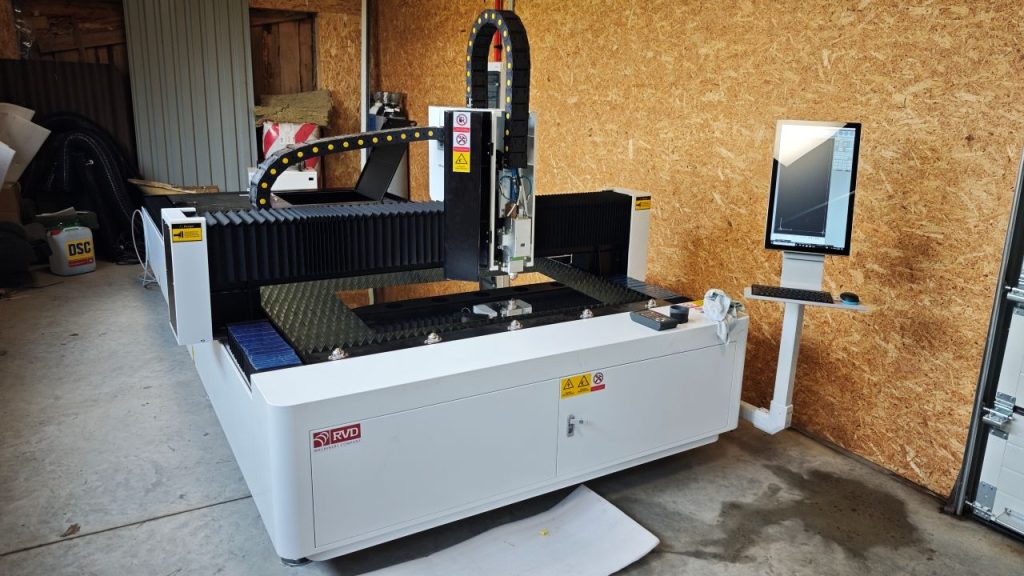 RVD laser lf3015e